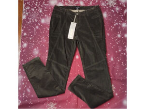 Ectetera Green Velvet Feel Pants Size 4